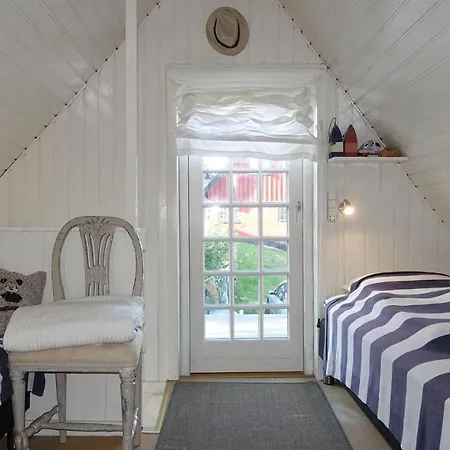 Awesome In With 2 Bedrooms And Wifi Feriehus Svaneke